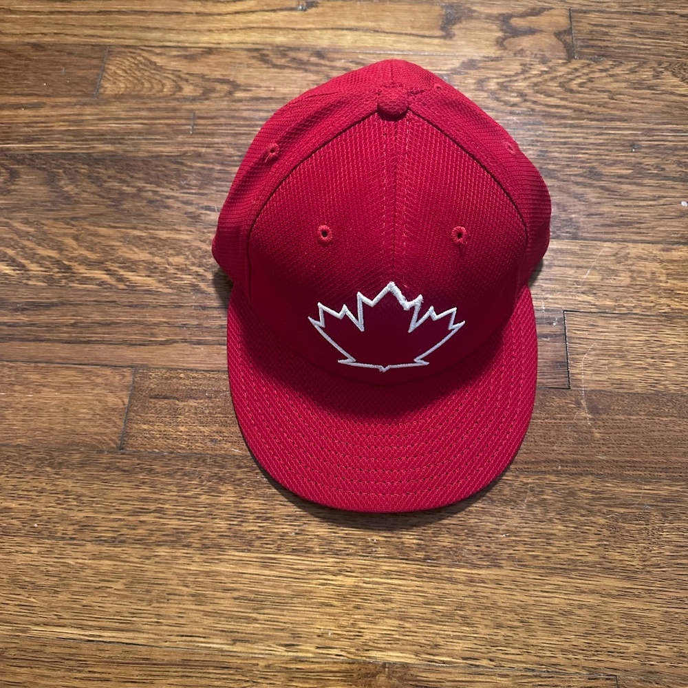 Toronto Blue Jays - Canadian Flag Hat